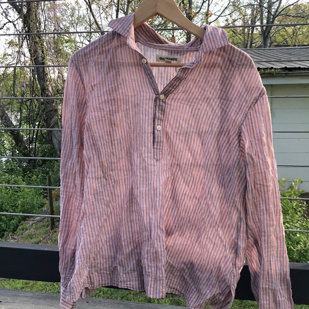 Madewell Rivet&Thread 1/2 button down